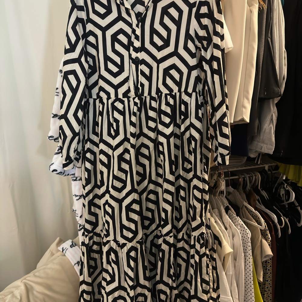 Zara Geometric Pattern Midi Dress